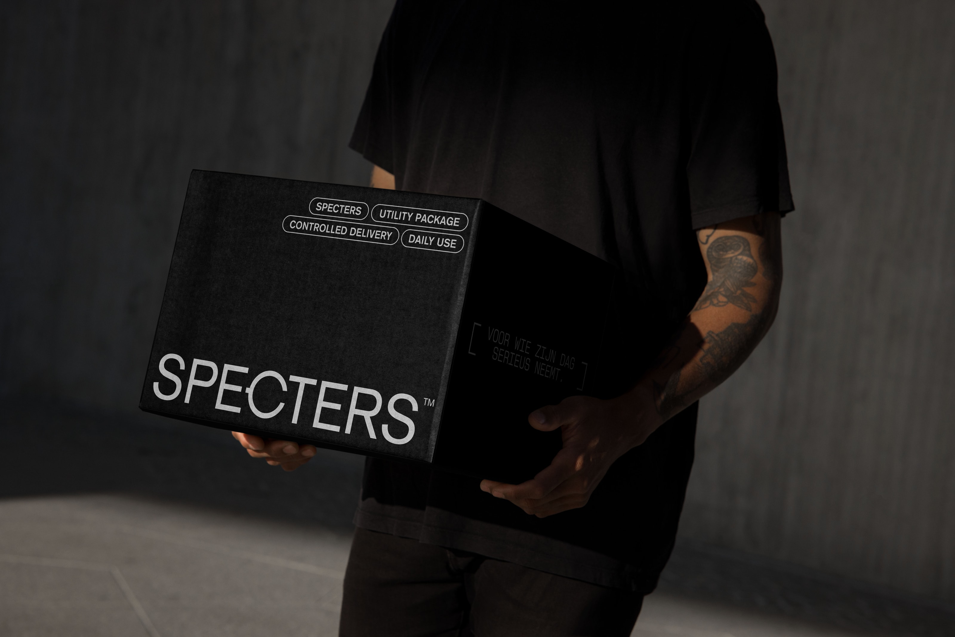 Specters: verzenddoos